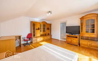 Vilă zona Podgoria, 140mp, 5 camere, 2 bai, garaj - Poză 11