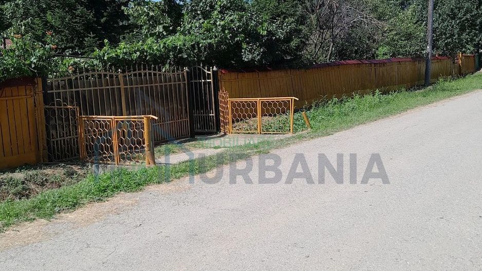 Gospodărie țărănească de vânzare cu 2 case și teren 6.700 mp, Cozia, jud. Iași - Poză 8
