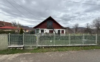 Casă corp C1 84mp + casă corp C2 51mp+garaj+ grădină și teren 889mp - Poză 19