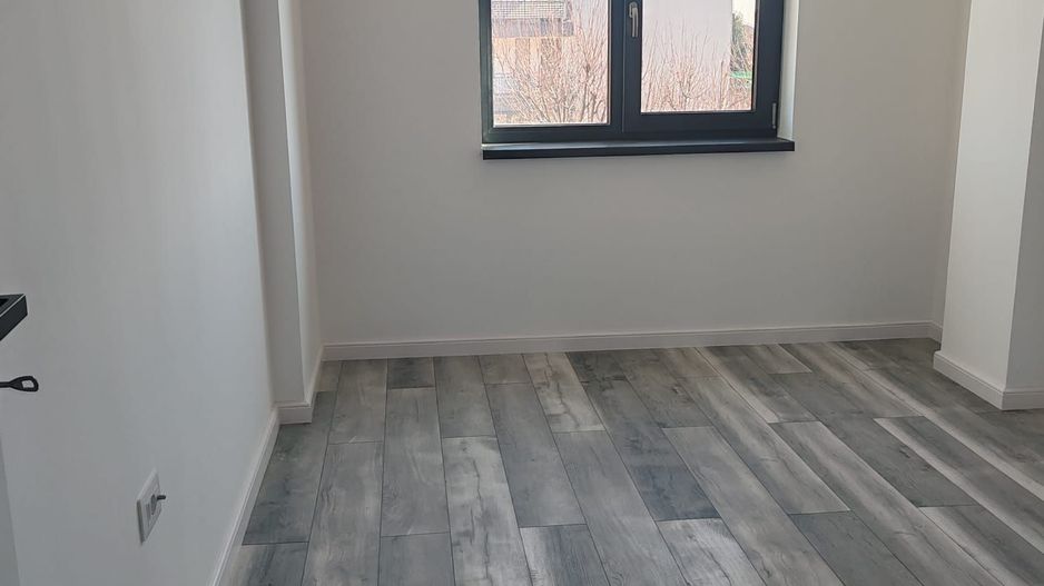 Apartament 2 camere Dec 63mp 115000 euro Valea lupului - Poză 2