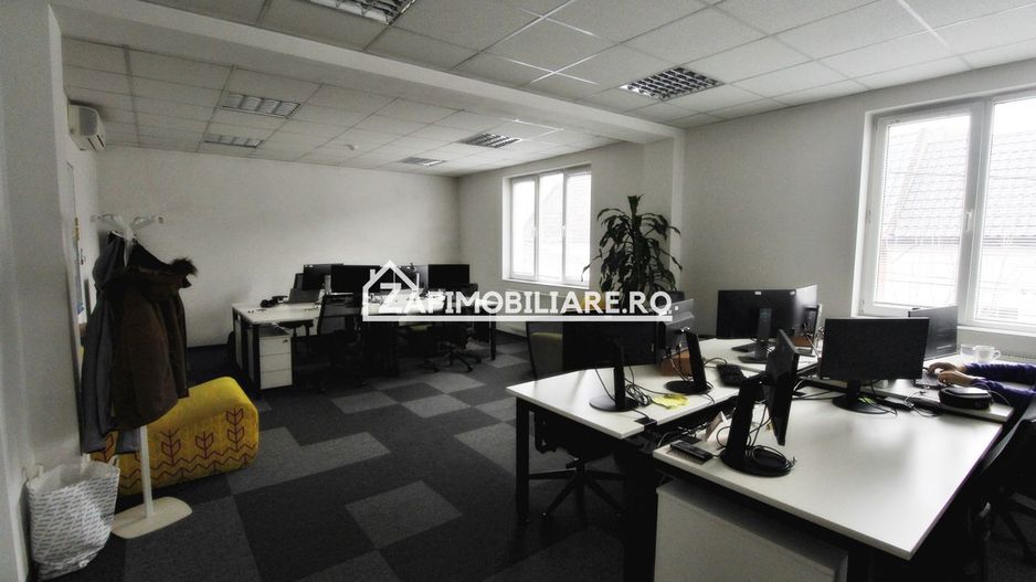 Spatii birouri - Zona Centrala - cuprinse intre 97 mp si 446 mp - Poză 7