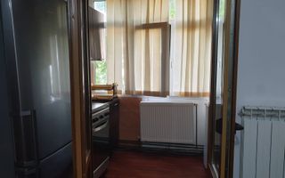Etaj 1/Apartament 3Camere/Decomandat/74mp!Bloc din 1986! - Poză 6
