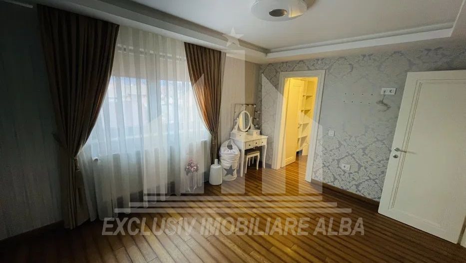 Casa de vanzare ultrafinisata, Lipoveni - Poză 4