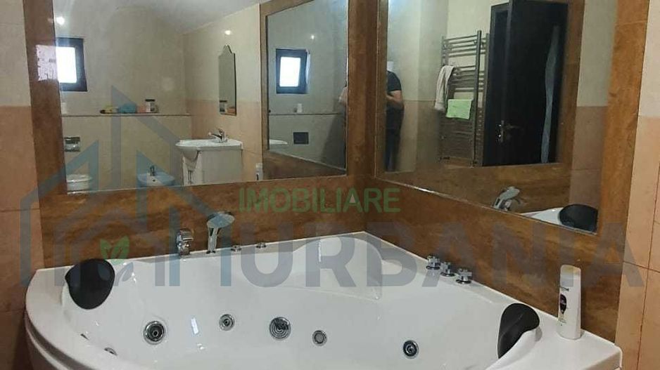 Vilă spațioasă de închiriat în Ezăreni, Valea Adâncă - Poză 5