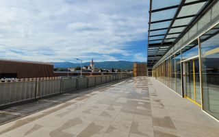 Spațiu comercial de închiriat – 1.200 mp + terasă 350 mp – Cisnădie - Poză 9