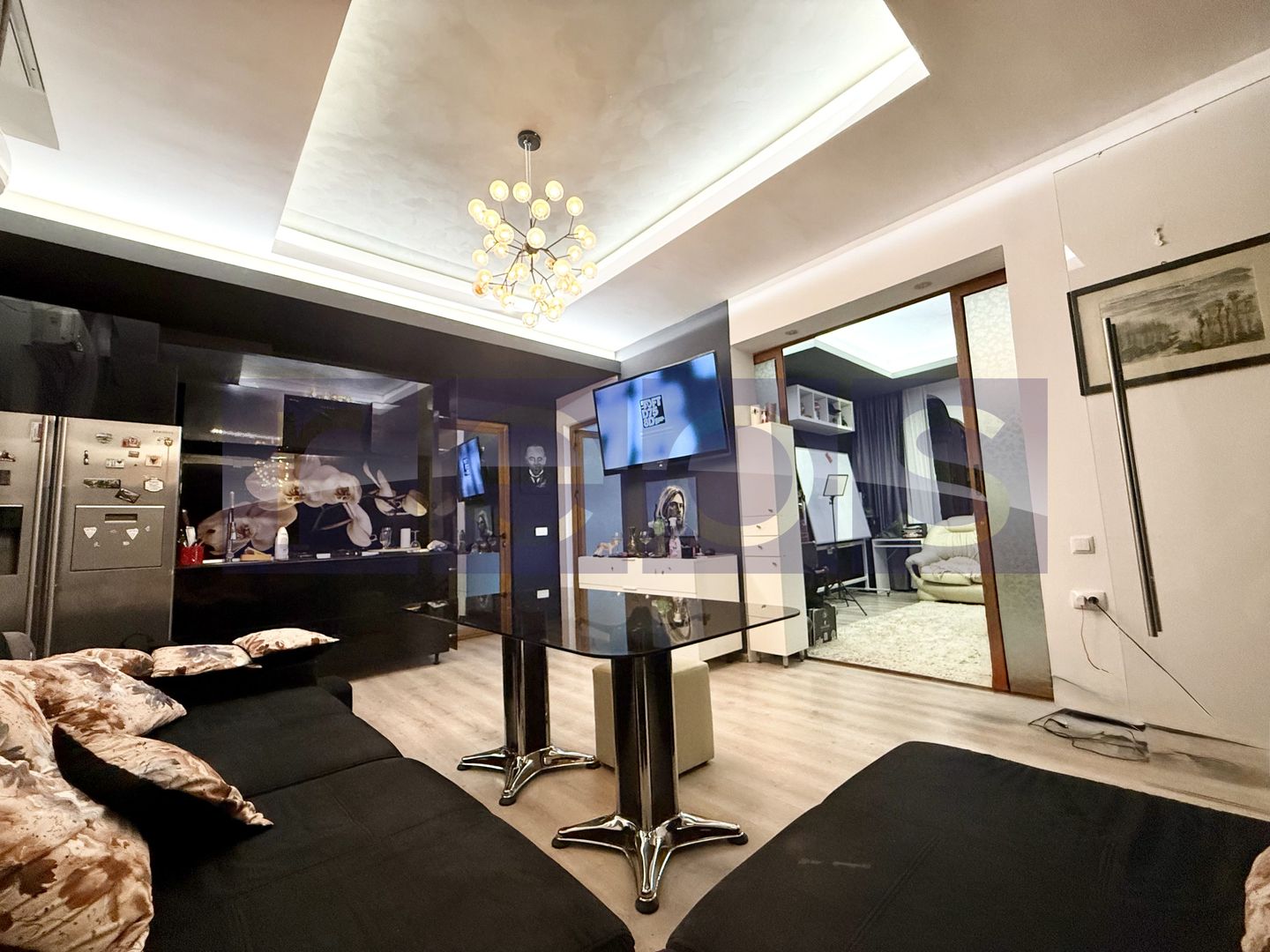 VANZARE 4 CAMERE | ZONA UNIVESITATE | CENTRALA PROPRIE - Poză 2