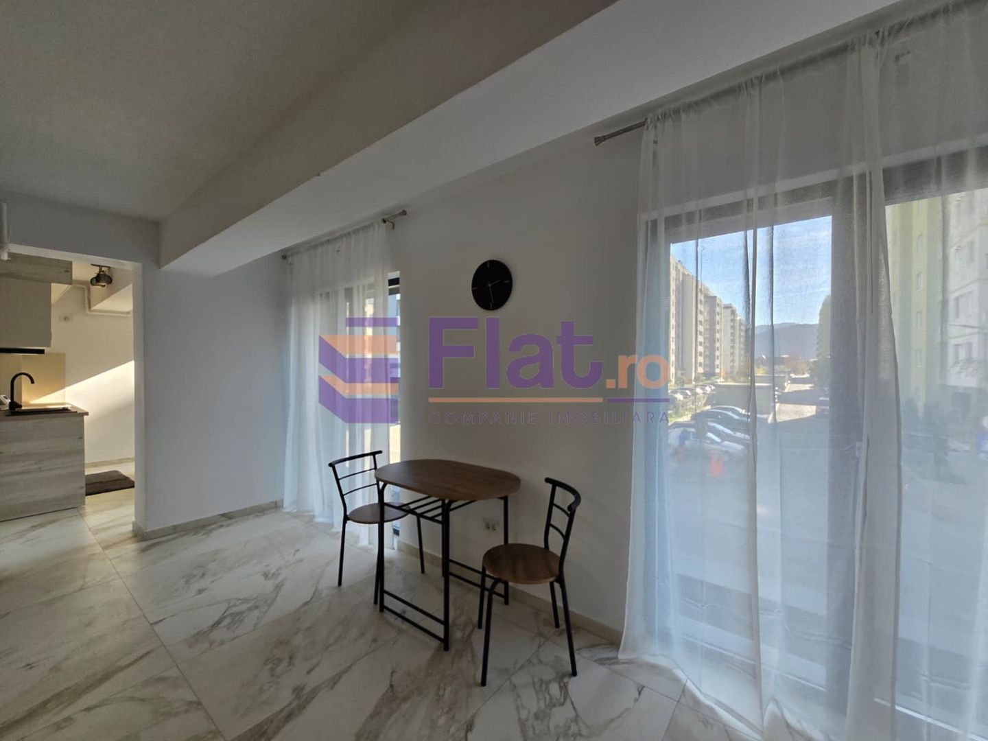 Garsonieră modernă, prima închiriere – Ioan Popasu 23, Coresi Tractoru - Poză 2