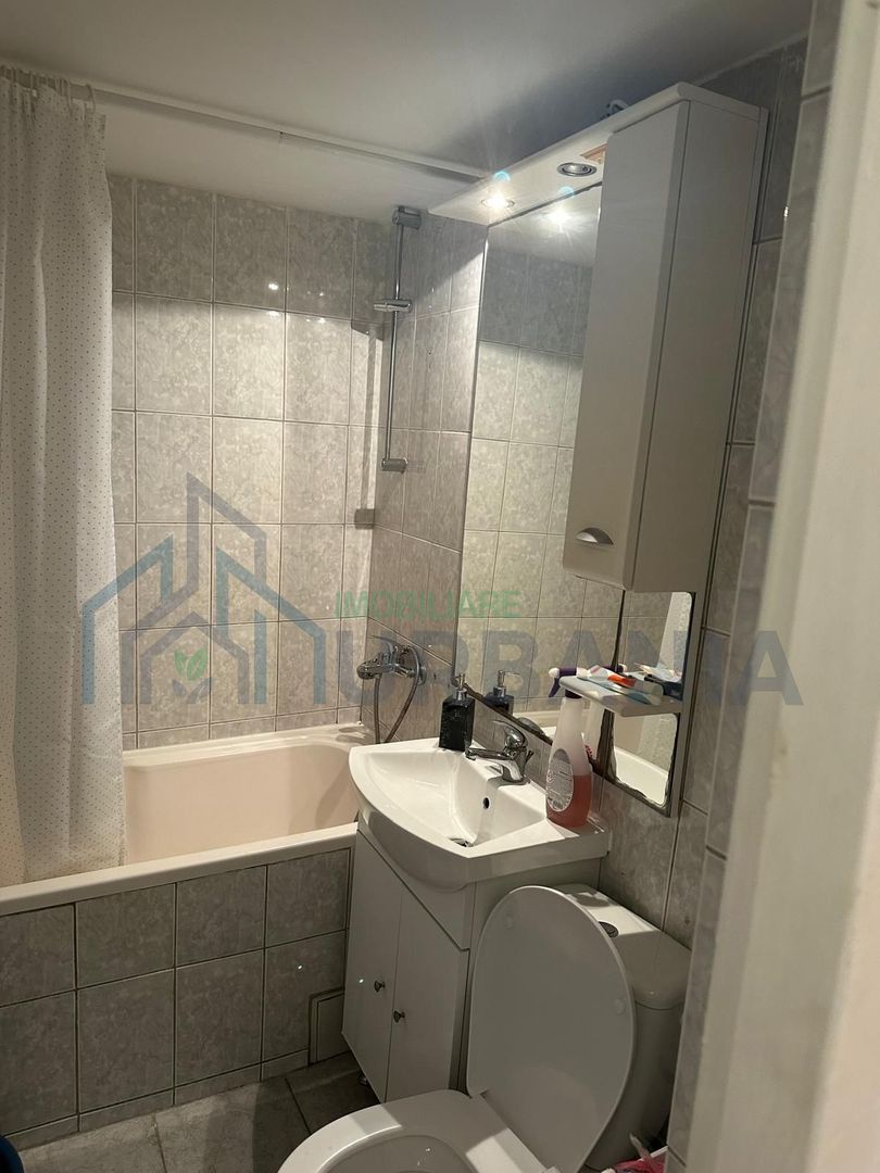 Apartament 3 camere de vânzare în Dacia, Iași, mobilat și izolat termic - Poză 6