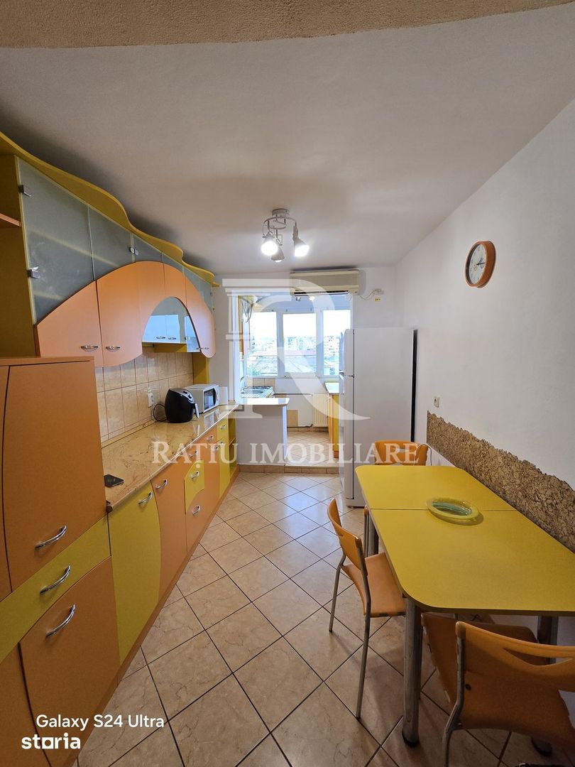 Apartament cu 4 camere | Decebal | Oradea - Poză 6