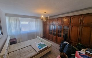 Apartament 3 Camere Decomandat, Zona Cetate - Poză 5