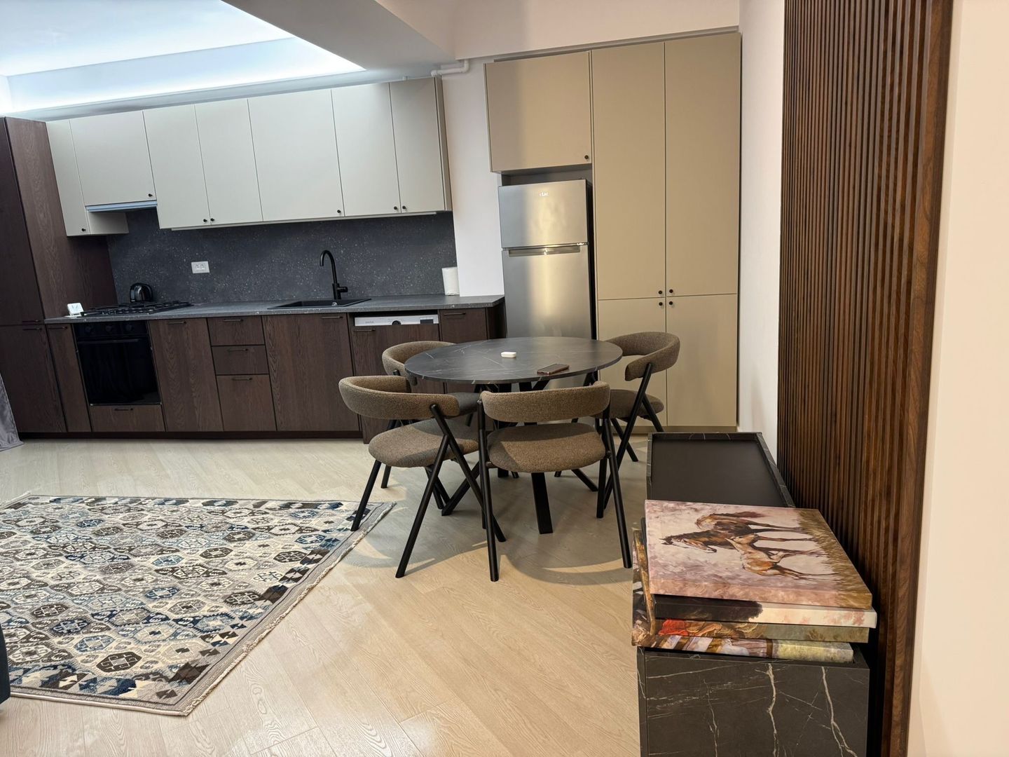 Apartament 2 camere de inchiriat  | Cortina North - Poză 2