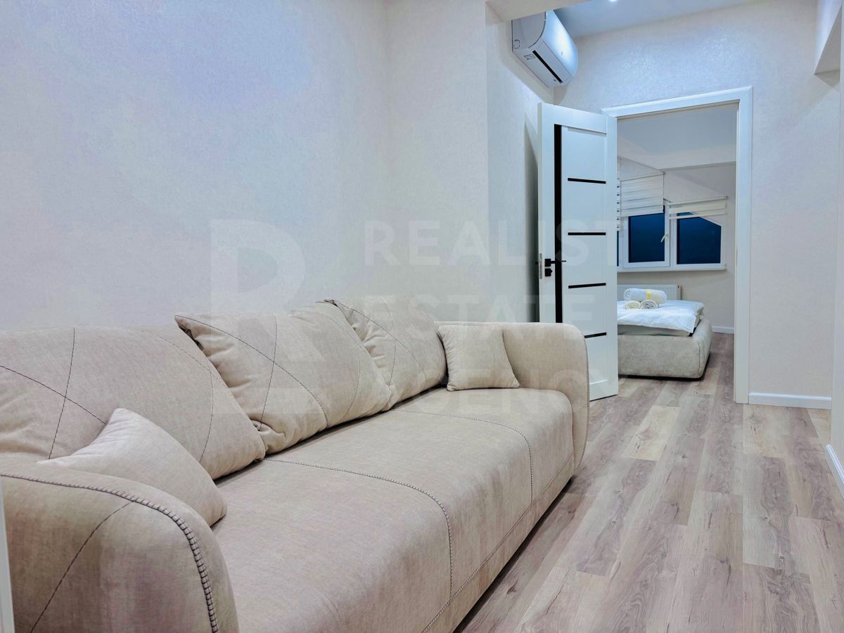 Chirie, apartament, 3 camere, Bd.Mircea cel Bătrîn, Ciocana - Poză 1