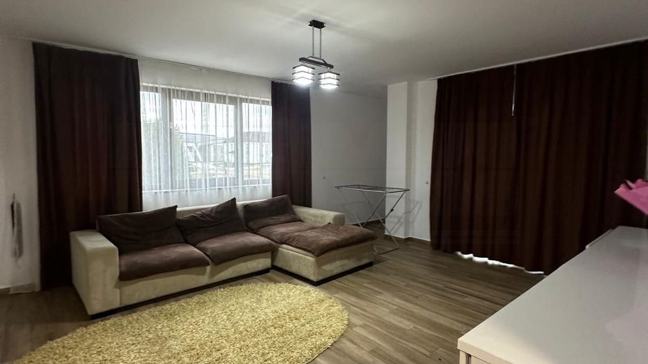Apartament cu 3 Camere de InchiriatI Suceava/Scheia I 450Euro/Luna - Poză 1