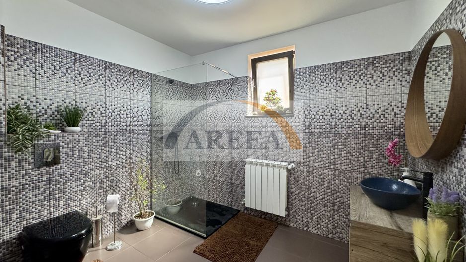 Berceni - VILĂ UNICAT, spațioasă, curte 1.000 mp, la 7 min metrou - Poză 19