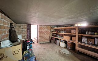 Casă 3 camere de vânzare | Lupeni, Sibiu | garaj, pivniță - Poză 4