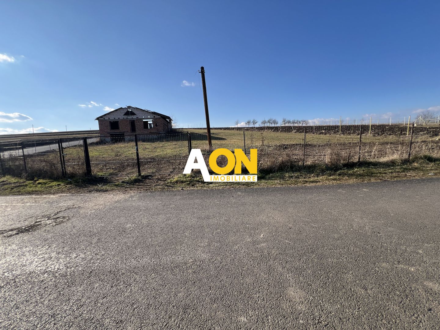 2,314 Mp in Daia Romana, toate utilitatile la asfalt, 80ml deschidere - Poză 9