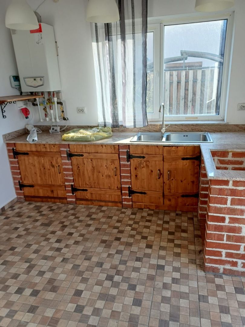 Corbeanca -Tamasi, vila  individuala, 4 camere, curte 400mp - Poză 1