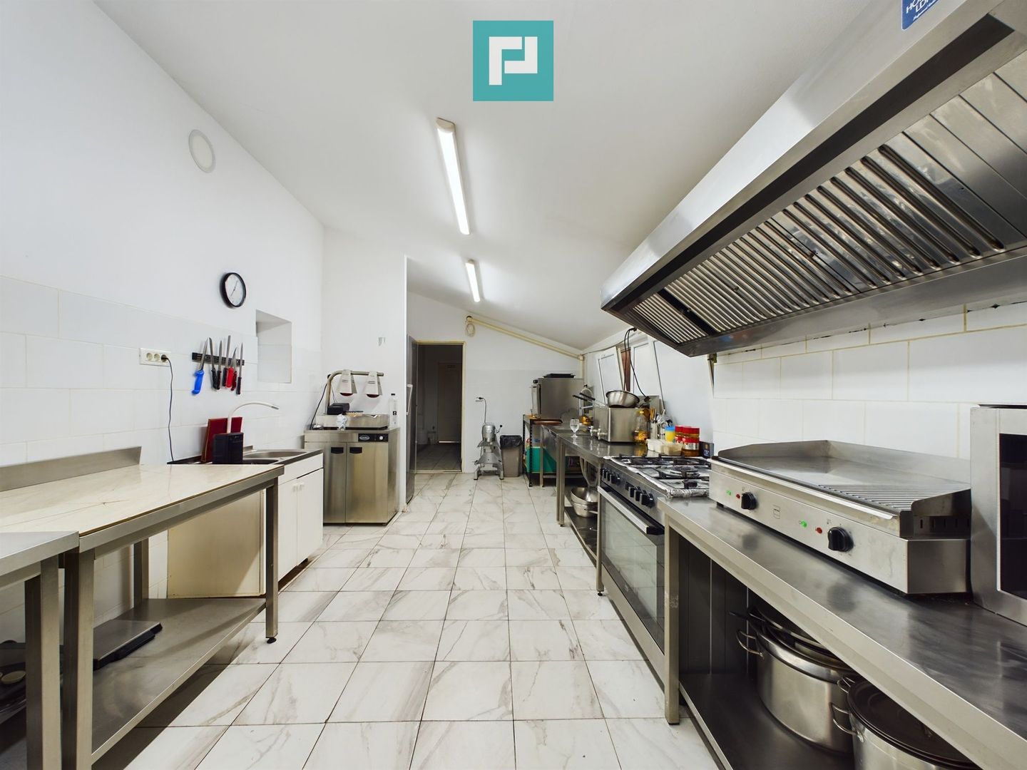 Motel de închiriat în Curtici - Poză 20