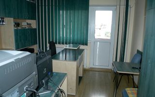 Vand apartament de 4 camere, langa podul Golescu - Poză 2