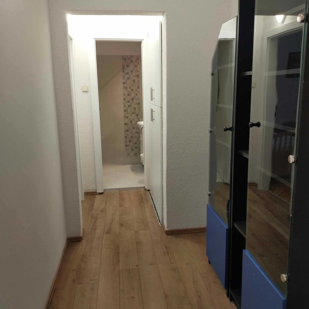 Apartament cu 3 camere de inchiriat in Centru - Poză 7