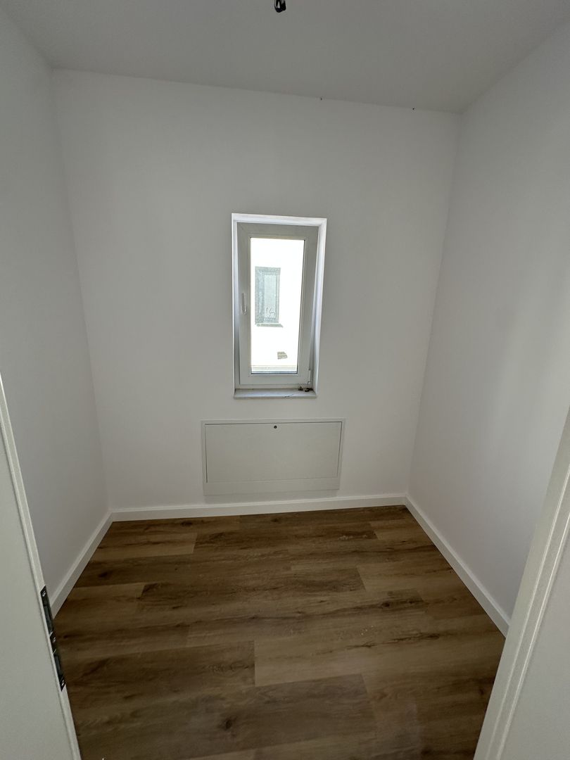 Duplex despartit prin spatiu tehnic - Poză 13