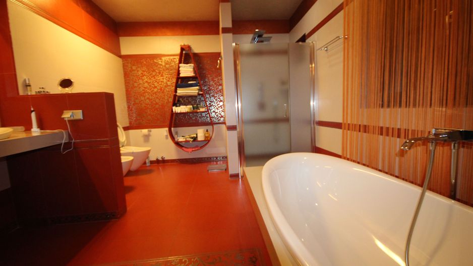 Lux la 5 minute de Iulius Twon - Poză 43