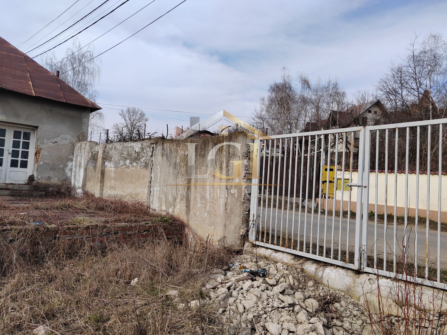 Teren intravilan 672 mp – poziție rară, la poalele Mănăstirii Dealu, - Poză 5