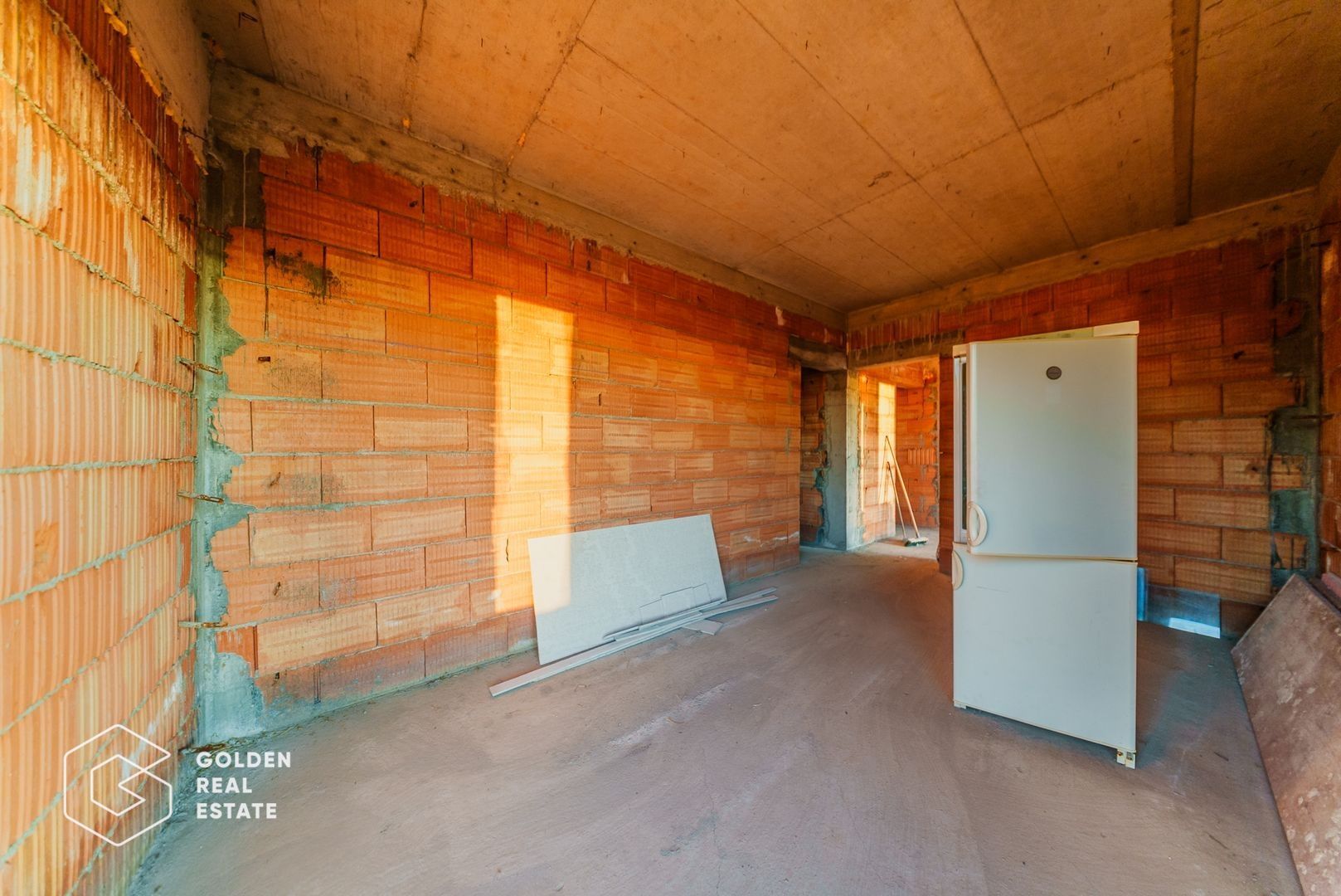 Casa la rosu, 3 camere, constructie 2025, cartier nou din Fantanele - Poză 9