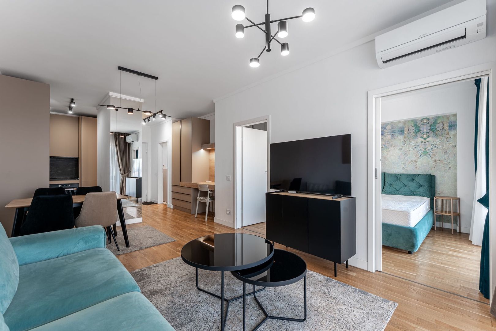 Inchiriez apartament 2 camere (Bucurestii Noi) - Poză 2