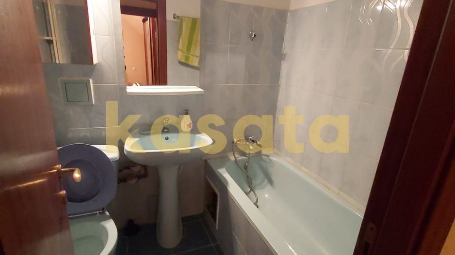 3 camere decomandat, luminos zona linistita - Poză 6