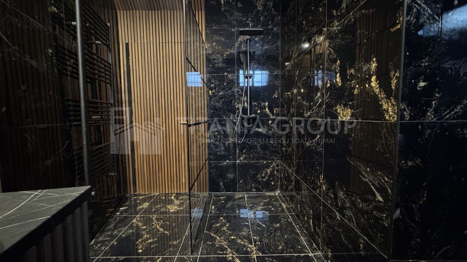 Garsonieră 42 mp complet renovata, zonă centrală, vis-a-vis Teatrul Dramatic - Poză 4