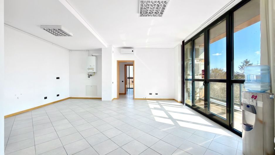 Office-3 Camere | Lift | Parcare Subterana | Central | Comision 0 - Poză 3