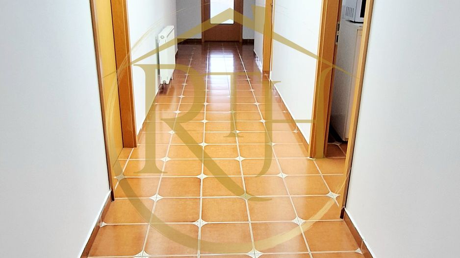 Oferim spre inchiriere spatii pentru birouri, zona Soarelui, parcare privata - Poză 9