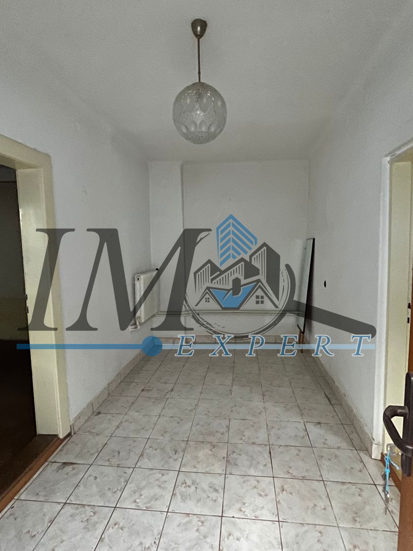 Casa ultracentrală de vânzare in Sebeș - Poză 4