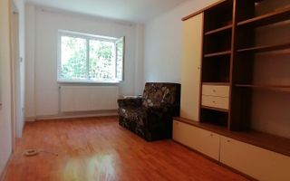 Apartament de vanzare zona Racadau - Poză 1