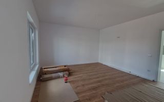 NOU APARTAMENT 4 CAMERE  101 MP CU GRADINA - Poză 28