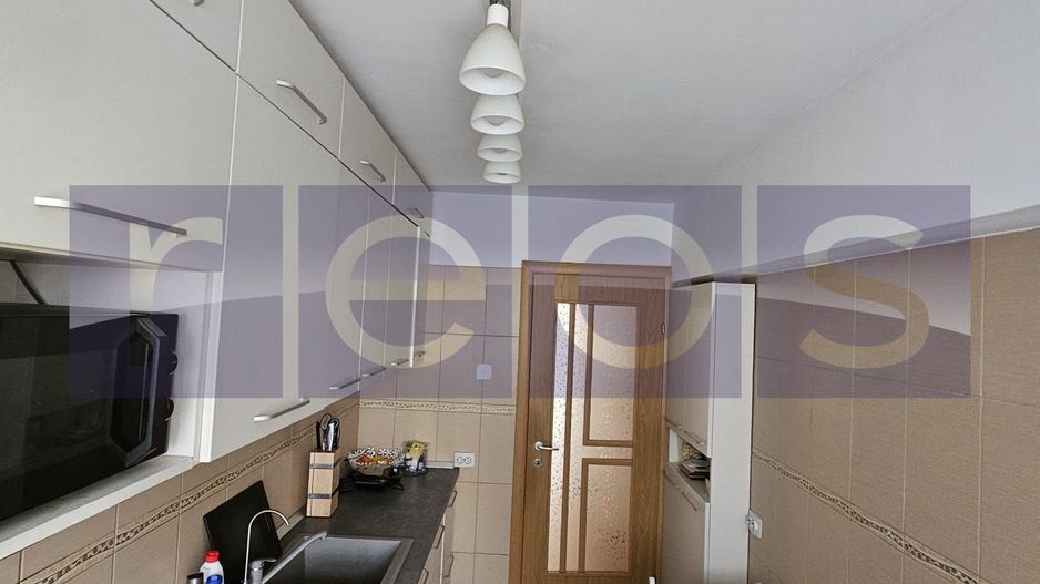 OCAZIE APARTAMENT DEOSEBIT 4 CAMERE ZONA TURDA- BLD ION MIHALACHE - Poză 8