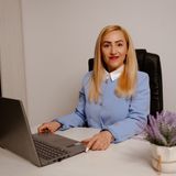 Daniela Dranau - Golden Real Estate