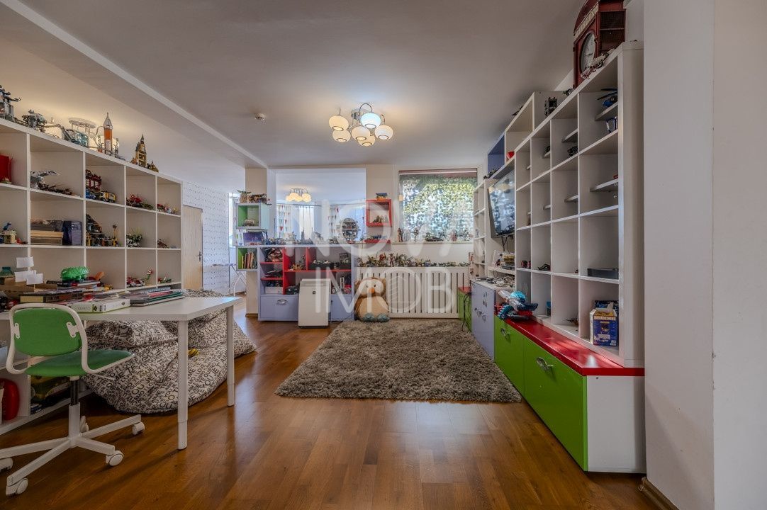 Casa individuala  - vedere spre padure - Parcul Sub Arini - Poză 9
