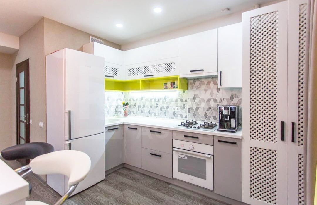 Chirie, apartament, 2 camere, str. Vasile Lupu, sectorul Buiucani - Poză 3