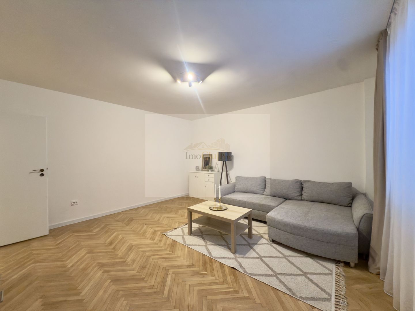 Închiriere apartament 3 camere – Grădini Mănăștur - Poză 2