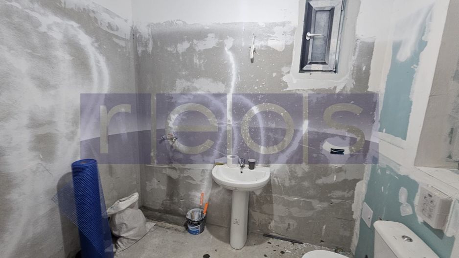 Vilă D+2+M | 4 parcări private | 3 apartamente cu intrări separate - Poză 10