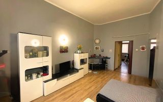 Ap 2 cam, 62 mp –ultracentral(str Aurel Lazar), lângă pietonala Oradea - Poză 3