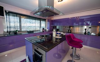 Statiunea Mamaia -UNICAT- Penthouse 220 mp cu vedere frontala la mare si jacuzzi - Poză 13