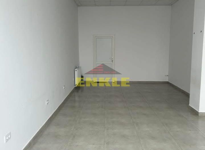 De inchiriat Spatiu Comercial, zona Luceafarul - Poză 3