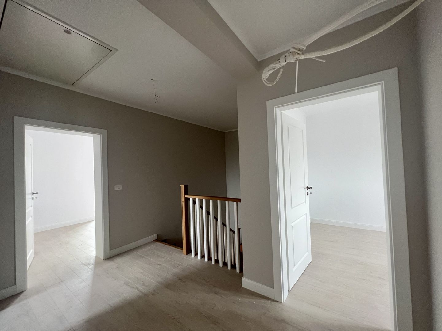 DUPLEX SPATIOS - Poză 17