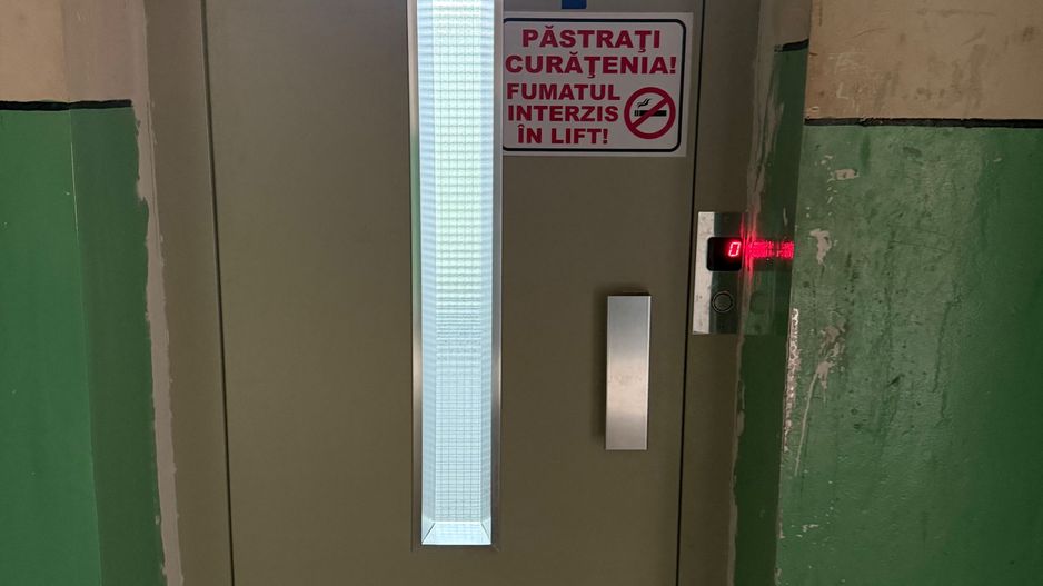 Apartament 3 camere 60 mp etaj 2 - Campina ,langa OMV - Poză 21