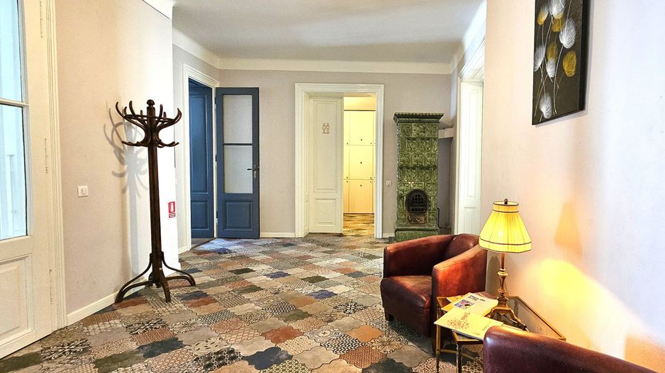 Apartament spectaculos de închiriat 4 camere 4 băi Centrul Istoric - Poză 12
