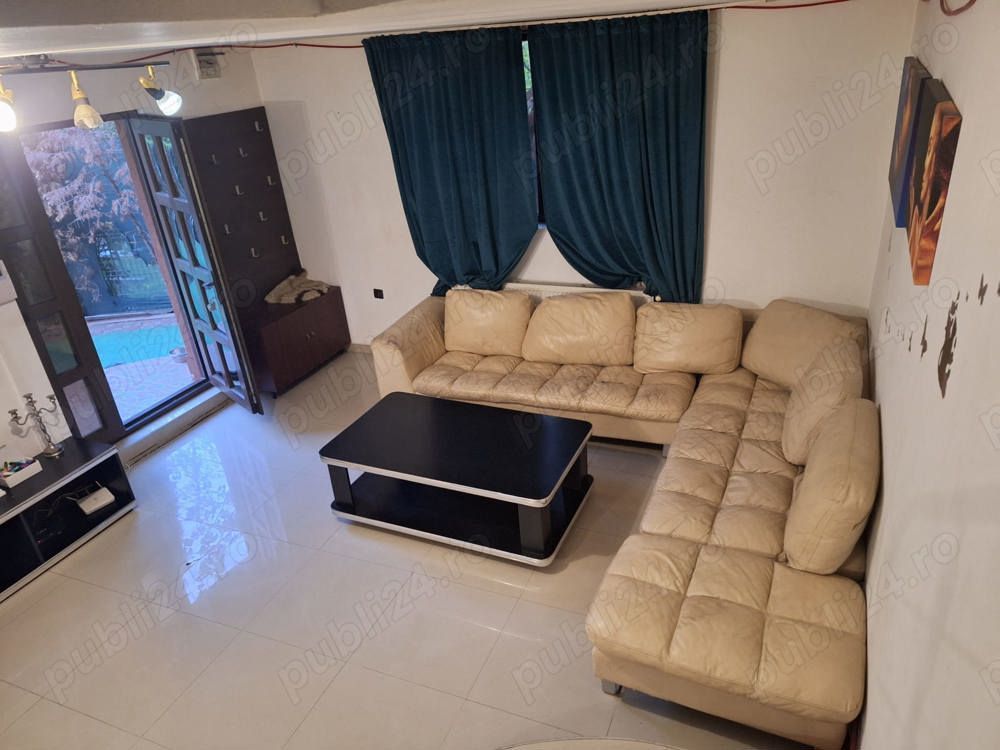 Închiriez vilă situata central - Poză 7