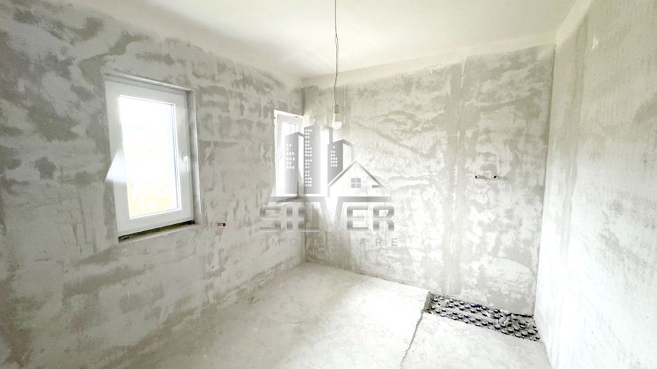 Casa  individuala cu teren de 472 mp in zona centrala. - Poză 15